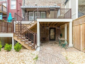 Exterior - Waldburg Manor | Pet Friendly, Historic Savannah! (Savannah)
