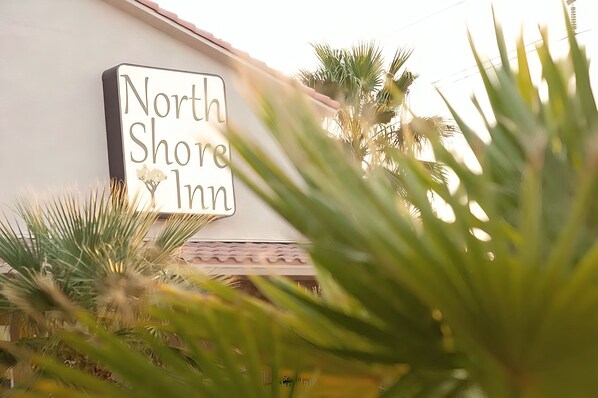 Exterior - North Shore Inn (Overton)