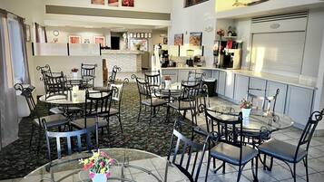 Dagelijks continentaal ontbijt inbegrepen