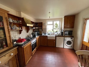 Standard Double Room | Private kitchen