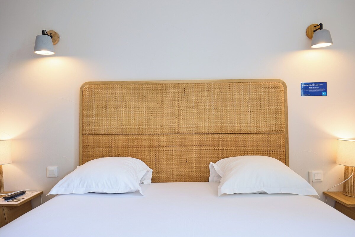 Comfort Quadruple Room (4 pers) | Premium bedding, in-room safe, blackout drapes, soundproofing