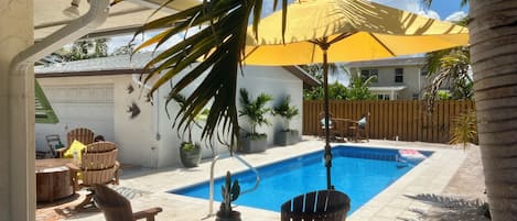 Piscine extérieure, piscine chauffée