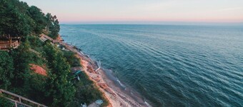 Vintage Cottage on Lake Michigan
