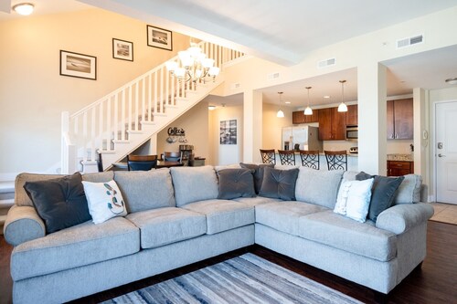 3-Bedroom Condo minutes from downtown Grand Haven