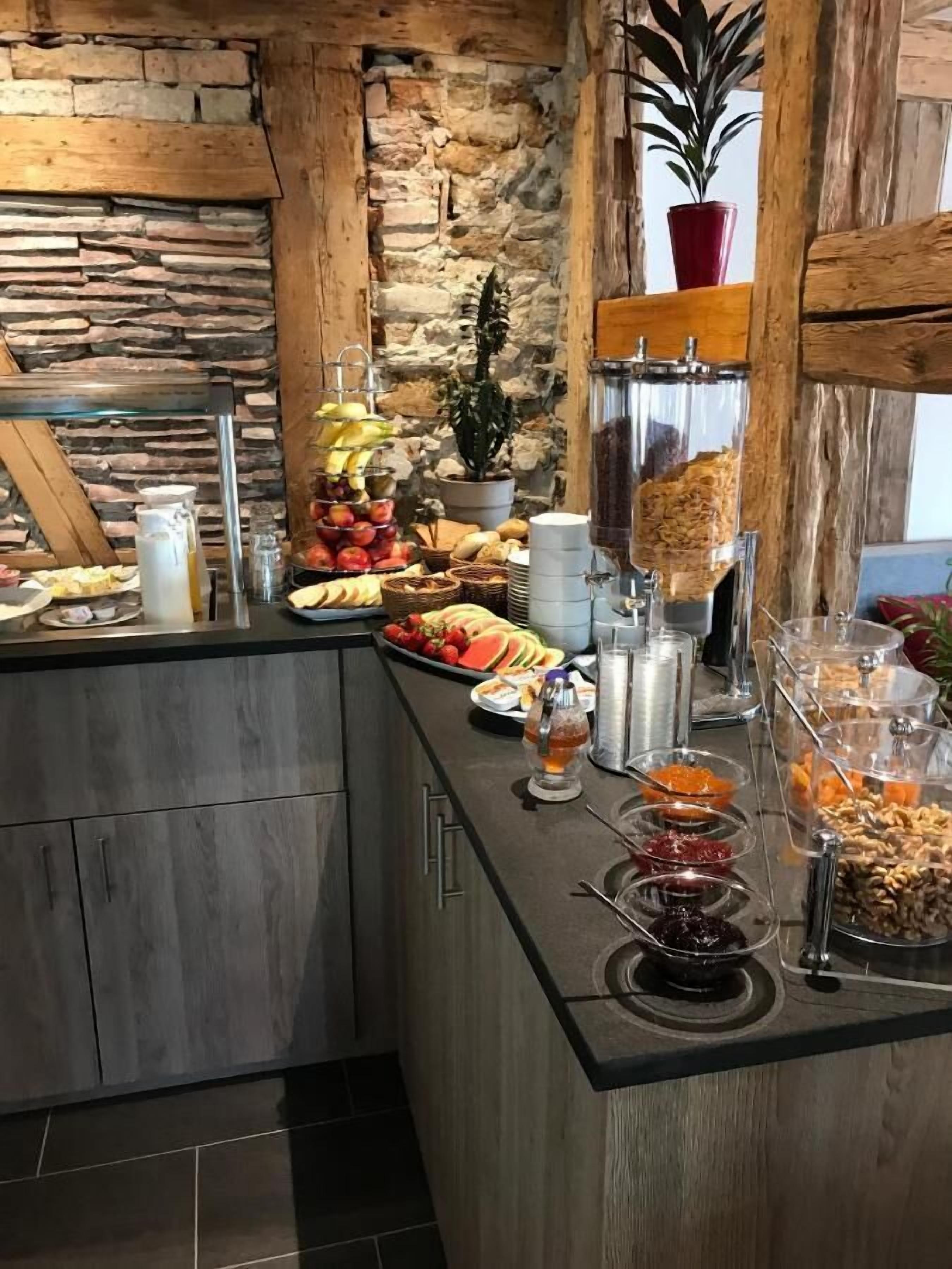 Daily buffet breakfast (EUR 10 per person)