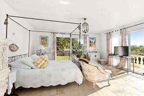 3 chambres, Wi-Fi, draps fournis