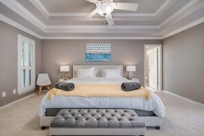 5 bedrooms, iron/ironing board, WiFi, bed sheets