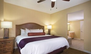 2 makuuhuonetta, silitysrauta/-lauta, vauvan matkasänky, ilmainen Wi-Fi