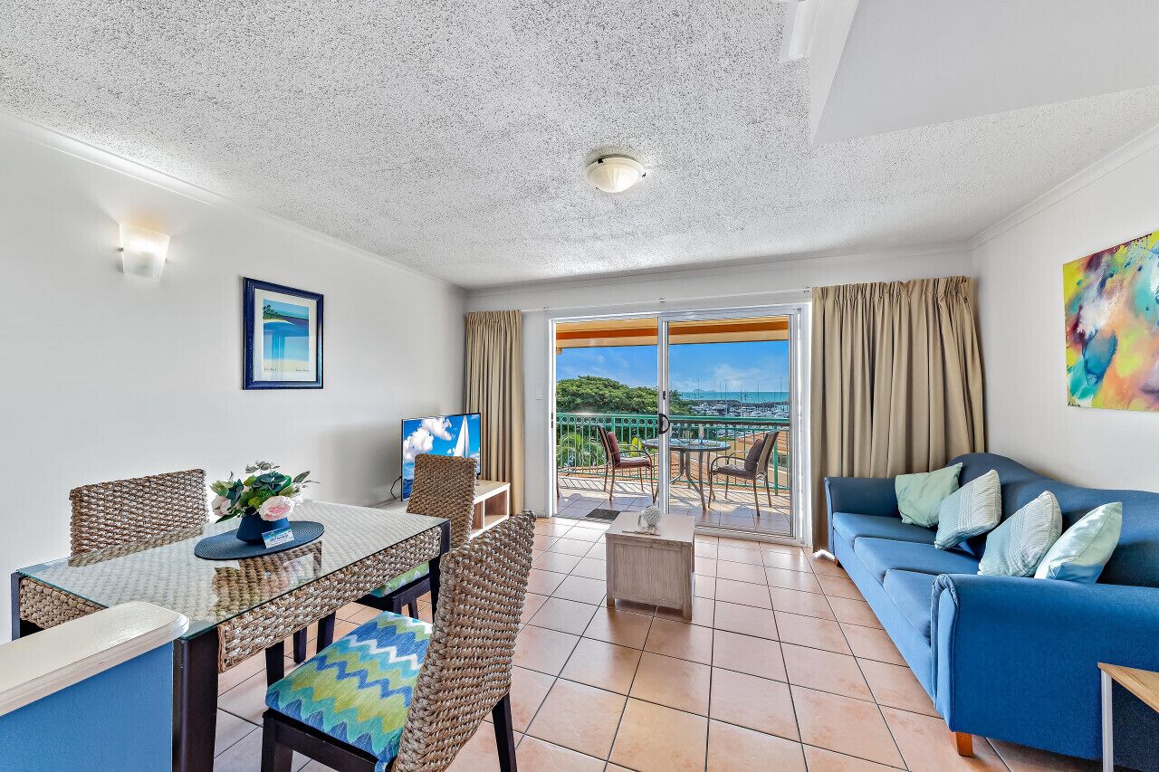 Studio unit close to beach