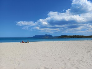 Beach nearby, sun loungers