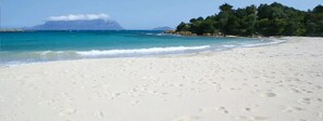 Beach nearby, sun loungers