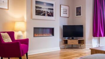 1 bedroom, individually decorated, individually furnished, free WiFi