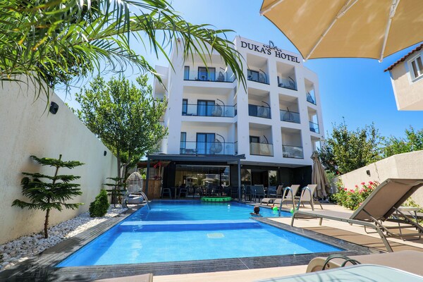 Duka's Boutique Hotel - Ksamil