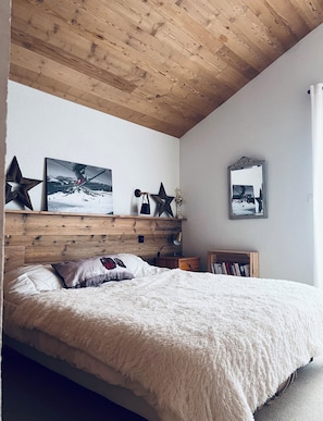 5 bedrooms