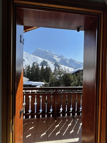 Sunny Chalet Col de Merdassier 10 minutes from La Clusaz