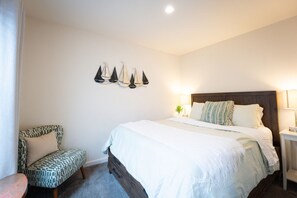 1 多间卧室、办公桌、WiFi、床单