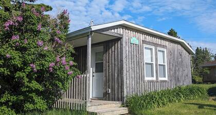 Aurora Cottage At The Spruces