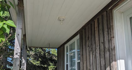 Aurora Cottage At The Spruces