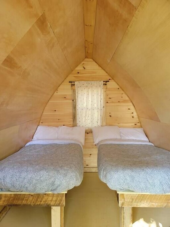 1 bedroom, WiFi, bed sheets, wheelchair access