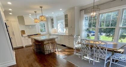 Summer in Katonah. Walk to everything! Train to NYC.