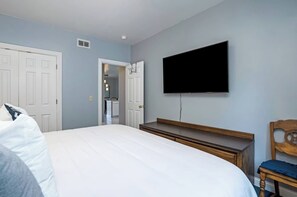 2 chambres, fer et planche à repasser, accès au Wi-Fi (inclus)