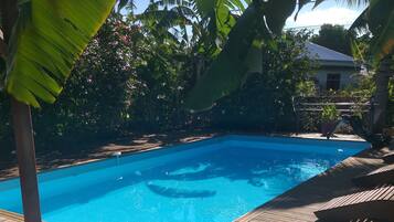 Outdoor pool, pool loungers