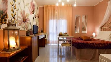 Camera Deluxe | 1 camera, minibar, una cassaforte in camera, una scrivania