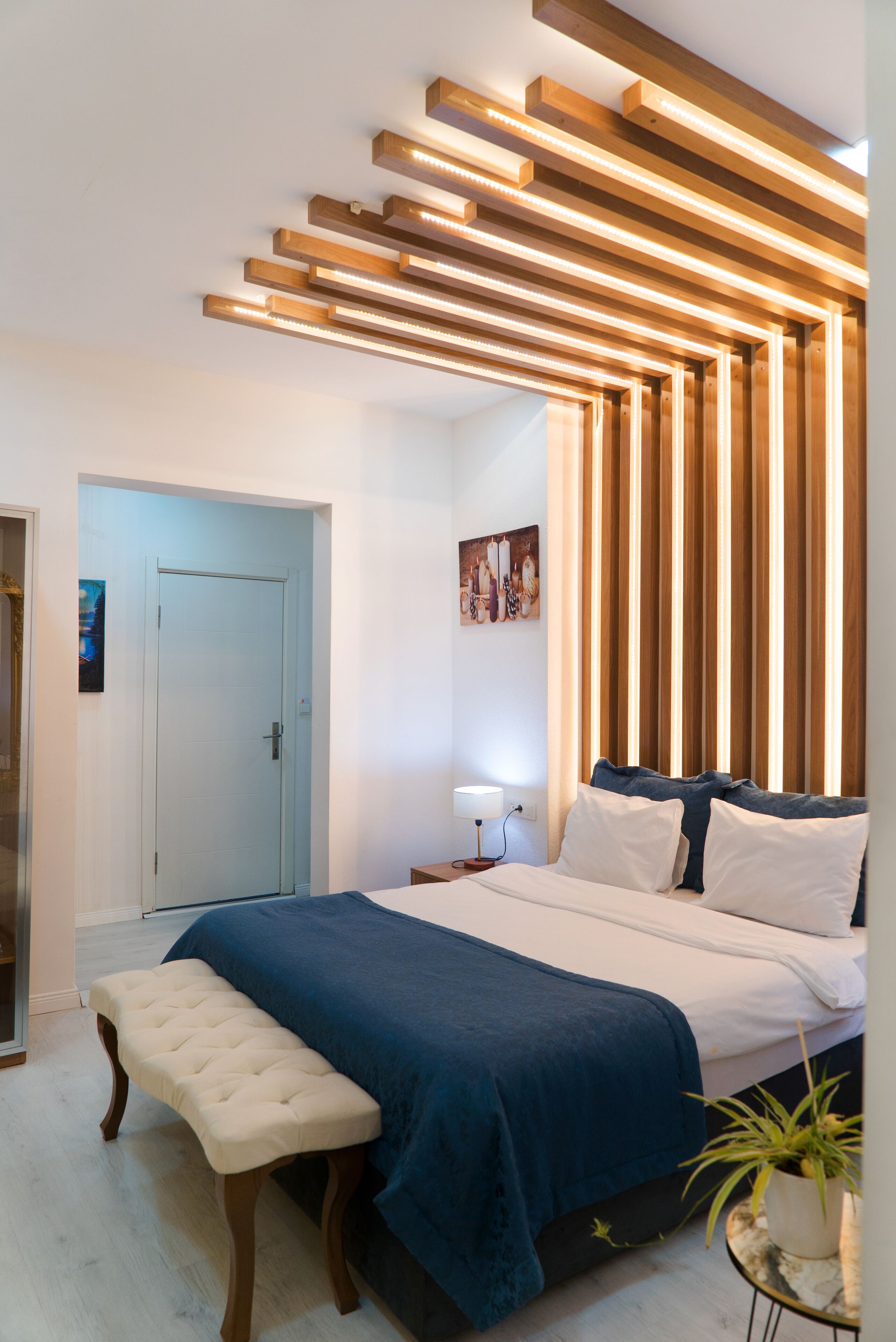 Chambre Supérieure | Literie hypoallergénique, couette en duvet d'oie, minibar