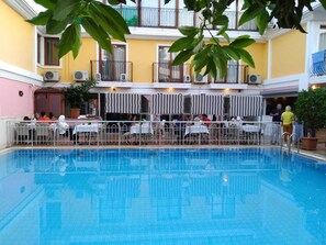Front of property - Hotel Barlas Fethiye (Fethiye)
