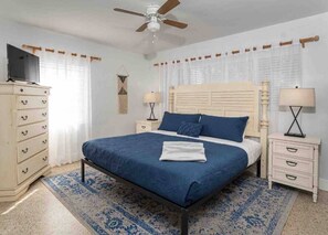 3 habitaciones, escritorio, tabla de planchar con plancha y wifi gratis 