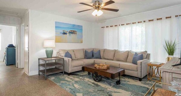 Smart TV, videojuegos y futbolito 