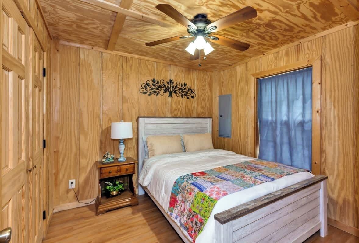 3 chambres, accès au Wi-Fi (inclus), literie fournie