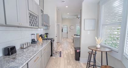 Incredible New 3br/2ba Near Downtown