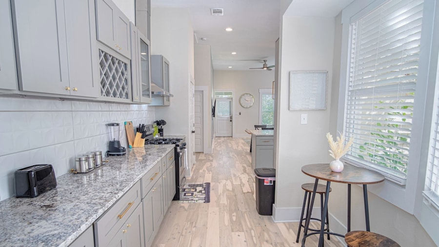 Incredible New 3br/2ba Near Downtown