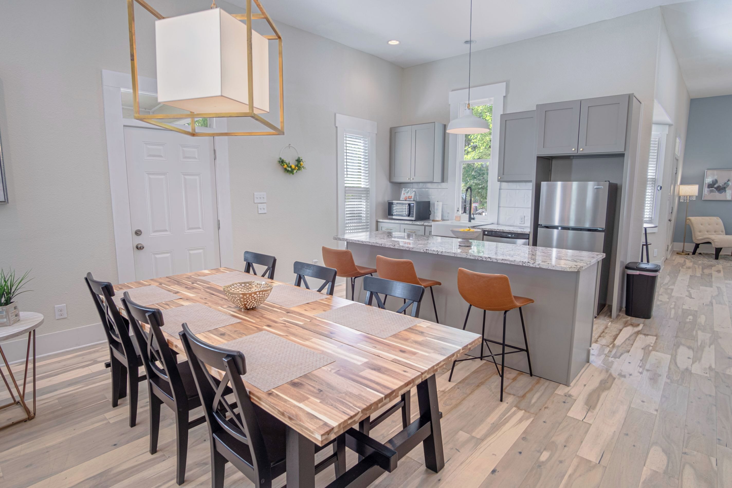 House (3 Bedrooms) | Dining