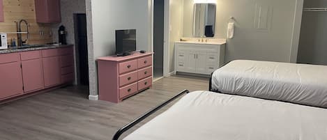 1 bedroom, free WiFi, bed sheets