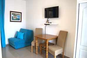 Studio – standard | Spiseområde på rommet