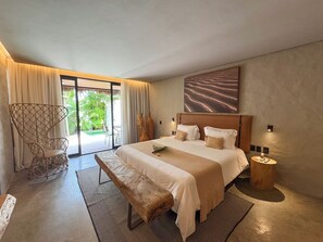 Suíte Joy | Bộ đồ giường cao cấp, nệm có lớp đệm bông, minibar 