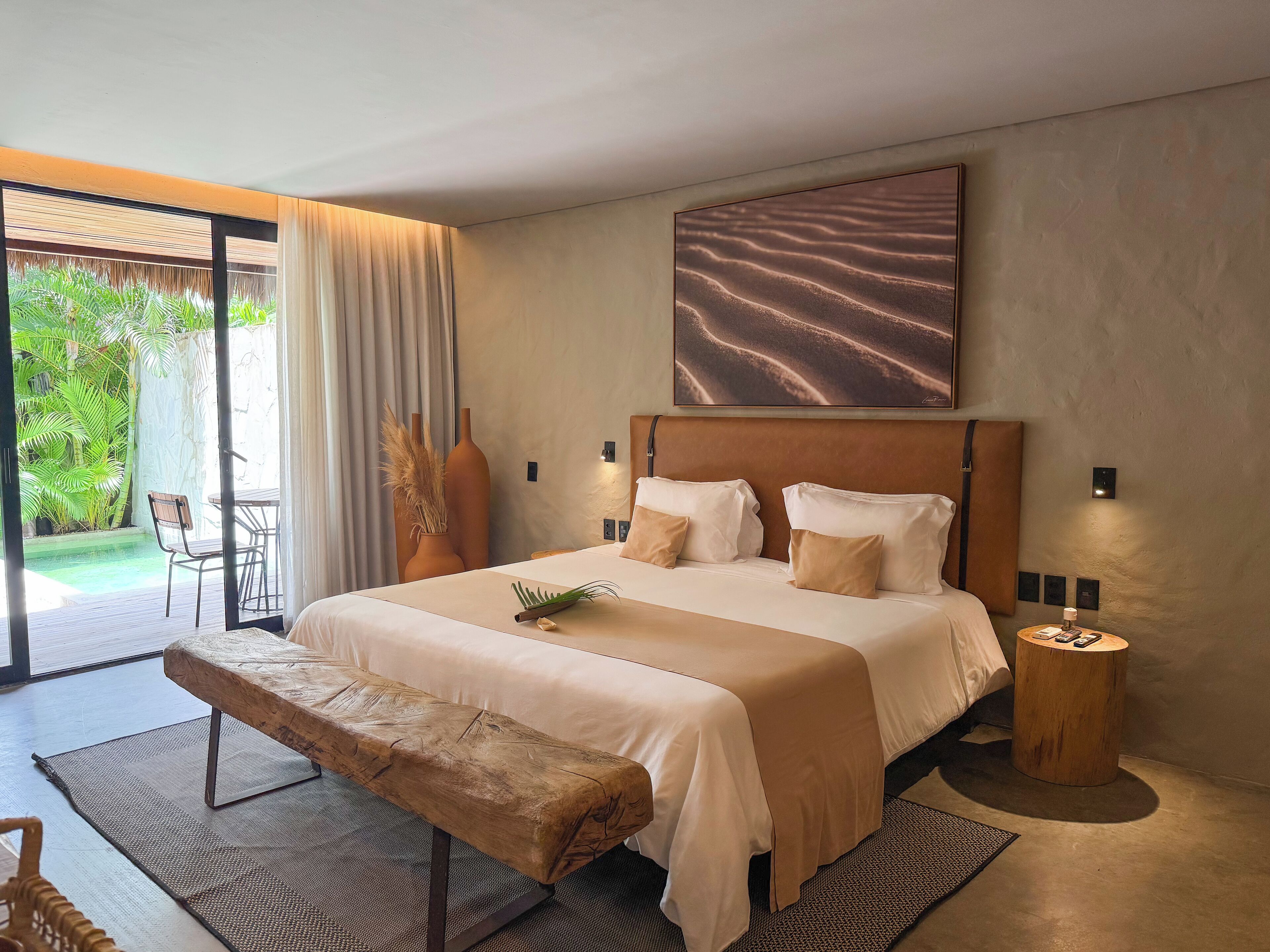 Literie de qualité supérieure, surmatelas, minibar