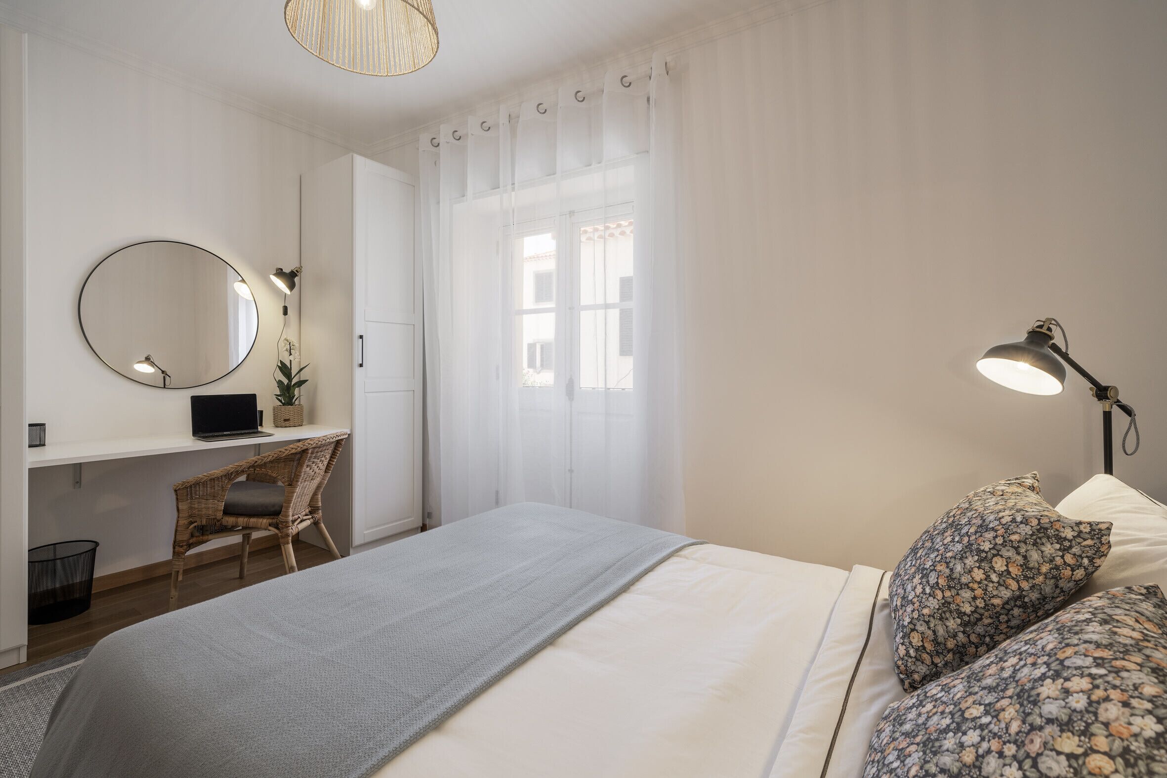 1 chambre, fer et planche à repasser, Wi-Fi, draps fournis