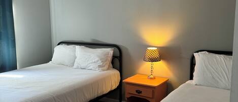 2 chambres, Wi-Fi gratuit, draps fournis