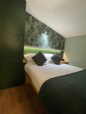 Deluxe-huone, oma kylpyhuone (Hut 2-New for August 2024) | 1 makuuhuone