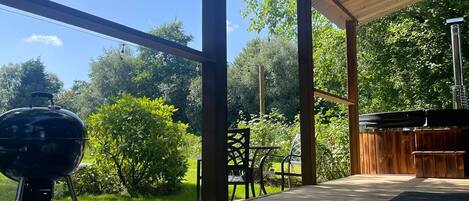 Chambre Deluxe, salle de bains privée (Hut 2-New for August 2024) | Terrasse/Patio