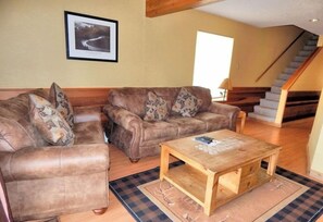 Televisie en een open haard