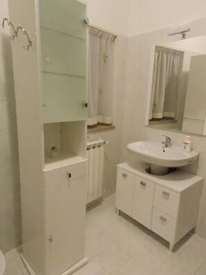 Bidet - Malu's House (Castelluccio Superiore)
