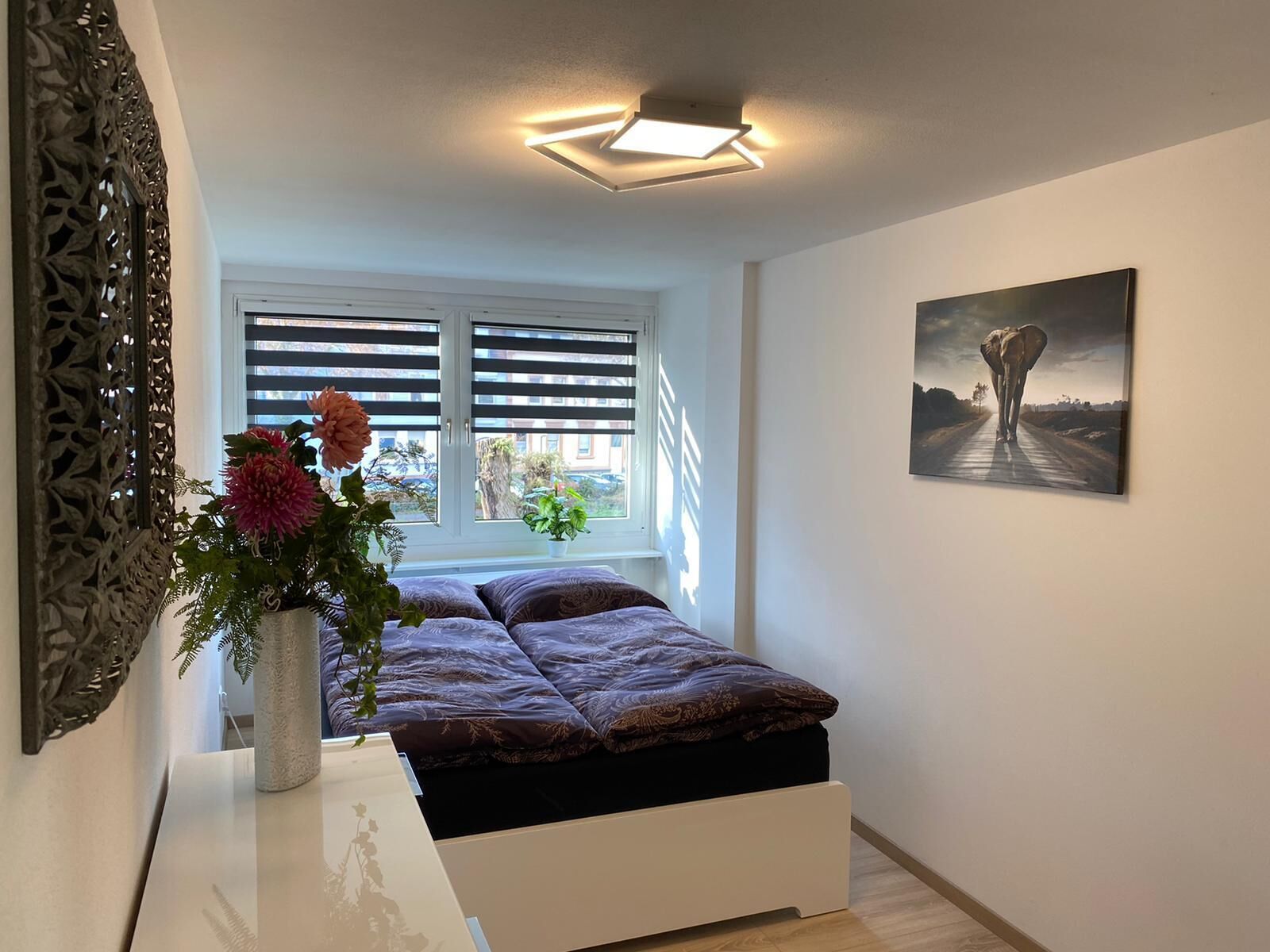 2 bedrooms, in-room safe, desk, iron/ironing board