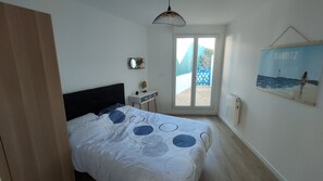 1 bedroom, bed sheets - T2bis 4pers ★ Piscine ★ Terrasse ★ Plancha ★ Clim ★ Parking (Arbonne)
