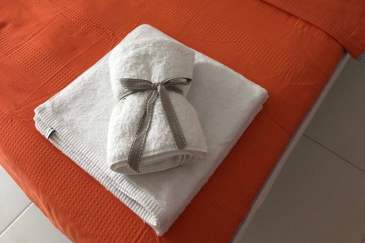 Frette Italian sheets, premium bedding, memory-foam beds