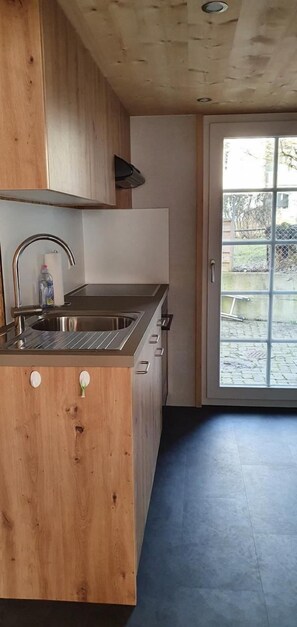 Fridge, stovetop, toaster