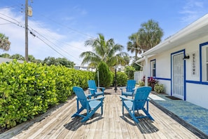 Terrace/patio - Indian River Drive Cottage - Heated Pool & Close to Beaches! (Jensen Beach)
